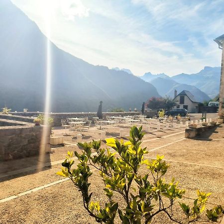 Chateau D'Arance Hotel Restaurant Espace Bien-Etre Cette-Eygun ภายนอก รูปภาพ