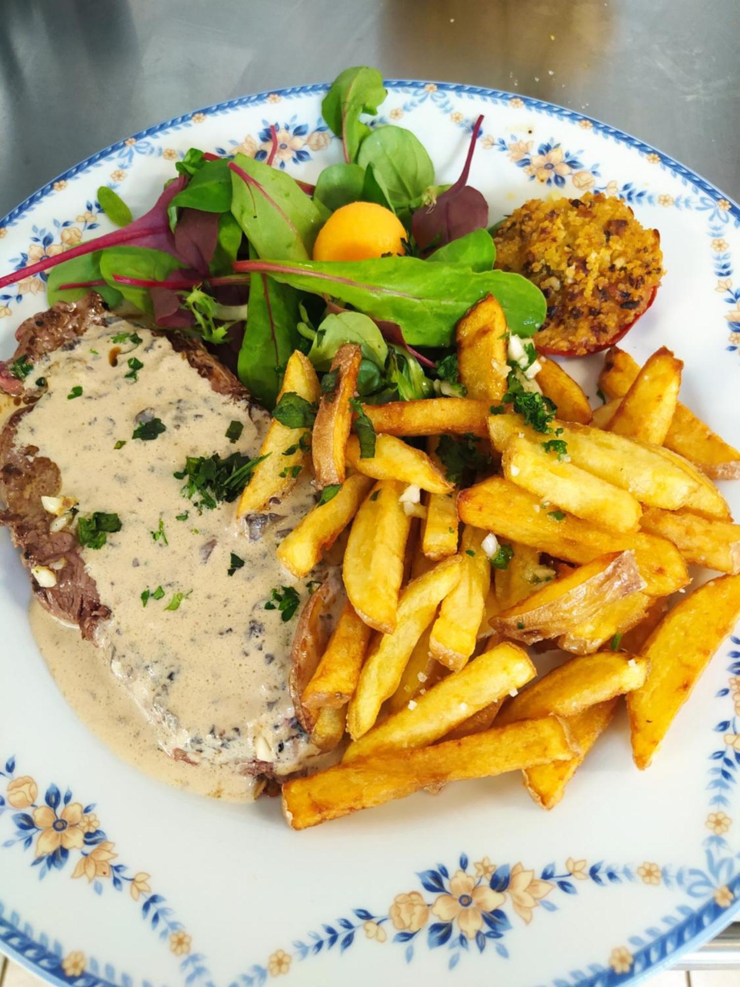 Chateau D'Arance Hotel Restaurant Espace Bien-Etre Cette-Eygun ภายนอก รูปภาพ