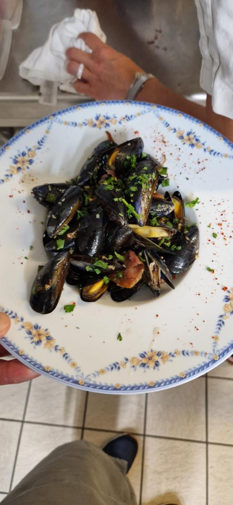 Chateau D'Arance Hotel Restaurant Espace Bien-Etre Cette-Eygun ภายนอก รูปภาพ